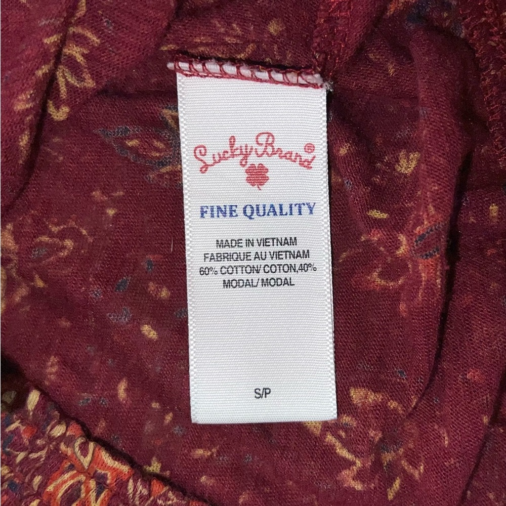 Lucky Brand Women’s Burgundy Smocked Boho V-Neck 3/4 Sleeve Blouse Top Size S - Picture 5 of 5